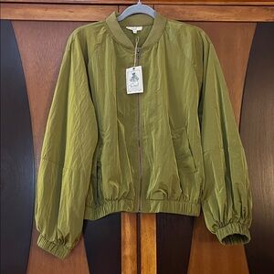Easel NWT Lined Olive Green Windbreaker Bomber Style Jacket w/Snap Pockets